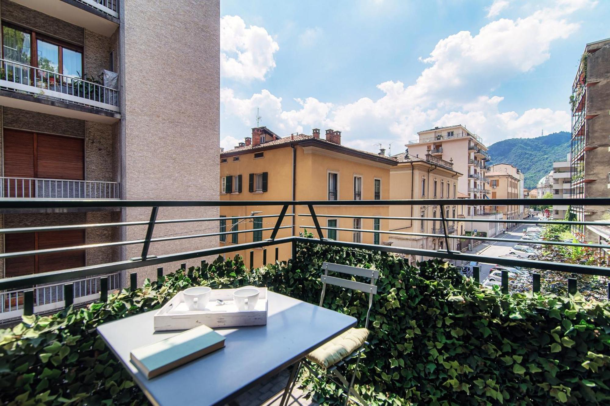 Rezzonico Suites - By Myhomeinקומו מראה חיצוני תמונה