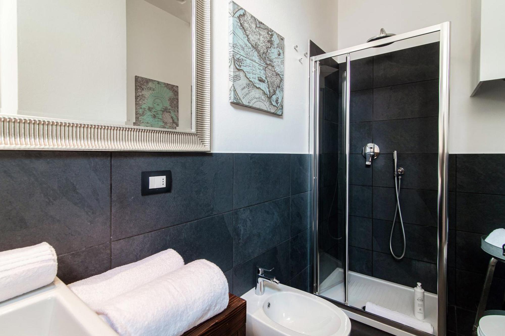 Rezzonico Suites - By Myhomeinקומו מראה חיצוני תמונה